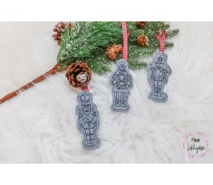 Stickserie ITH - Nussknacker Doodle Anhänger